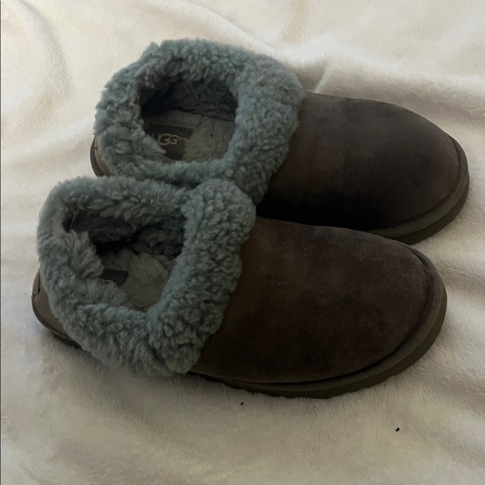 UGG Women's Slippers in Mint and Gray